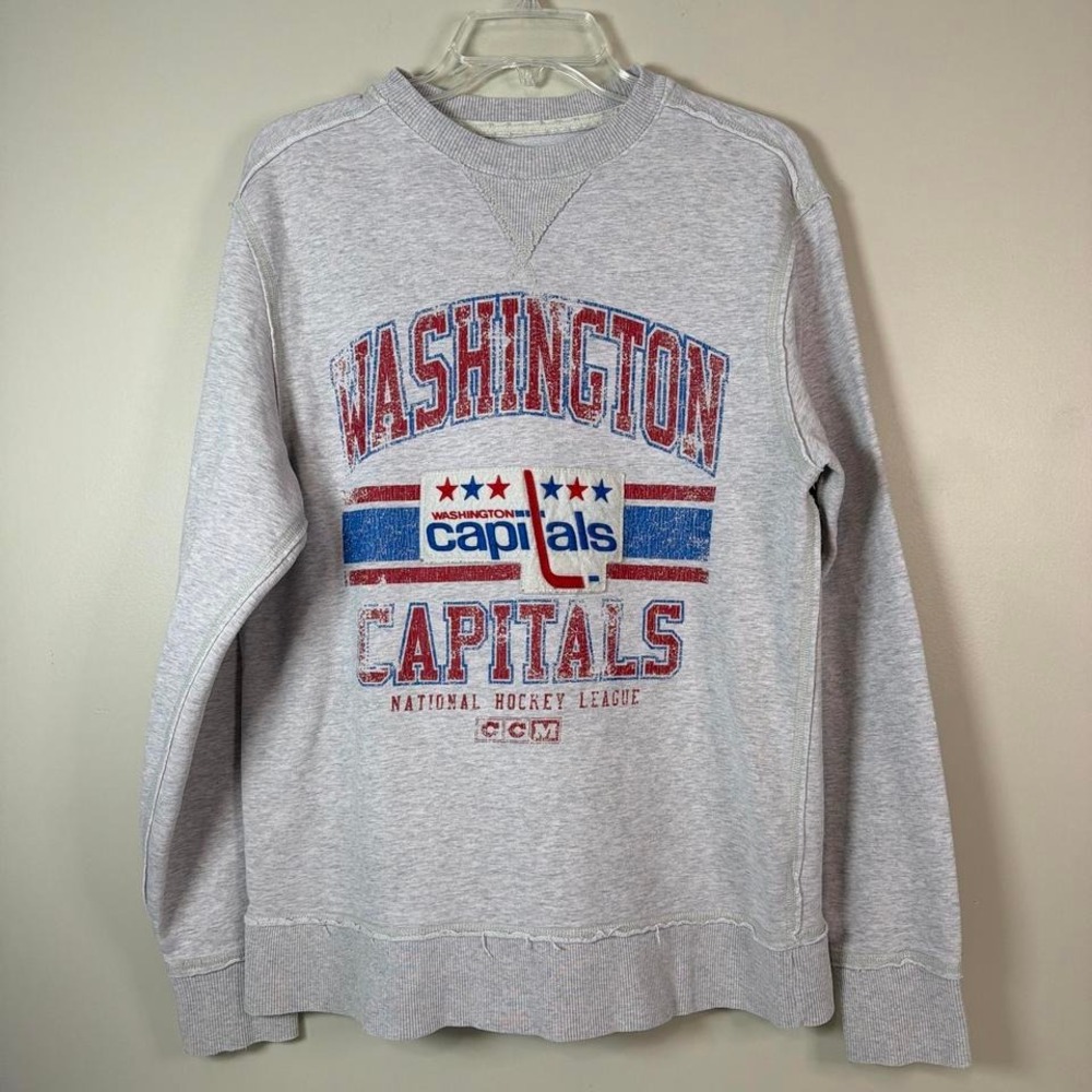 CCM Mens WASHINGTON CAPITALS Crewneck Sweatshirt Logo Hockey Sports Fan Dadcore
